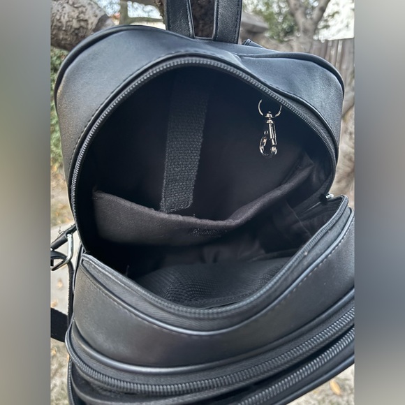 Pin Display Bag - Picture 6 of 9